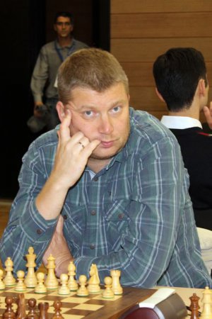 http://chessok.net/uploads/posts/2011-12/thumbs/1324129370_aleksey-shirov.jpg