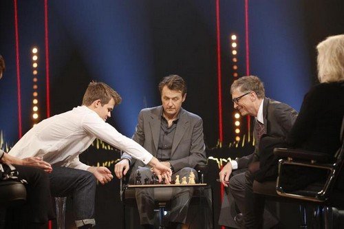 Магнус Карлсен сыграл партию с Биллом Гейтсом